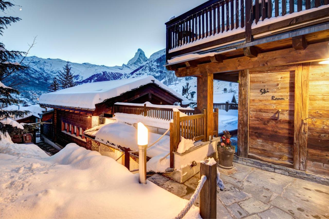 Chalet A La Casa Villa Zermatt Exterior photo